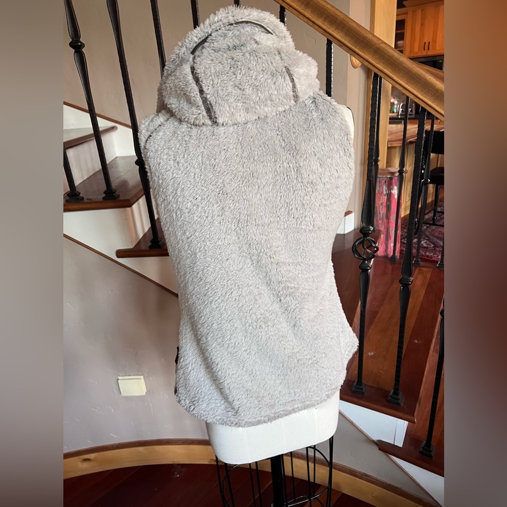 Kuhl Medium Vest - image 3